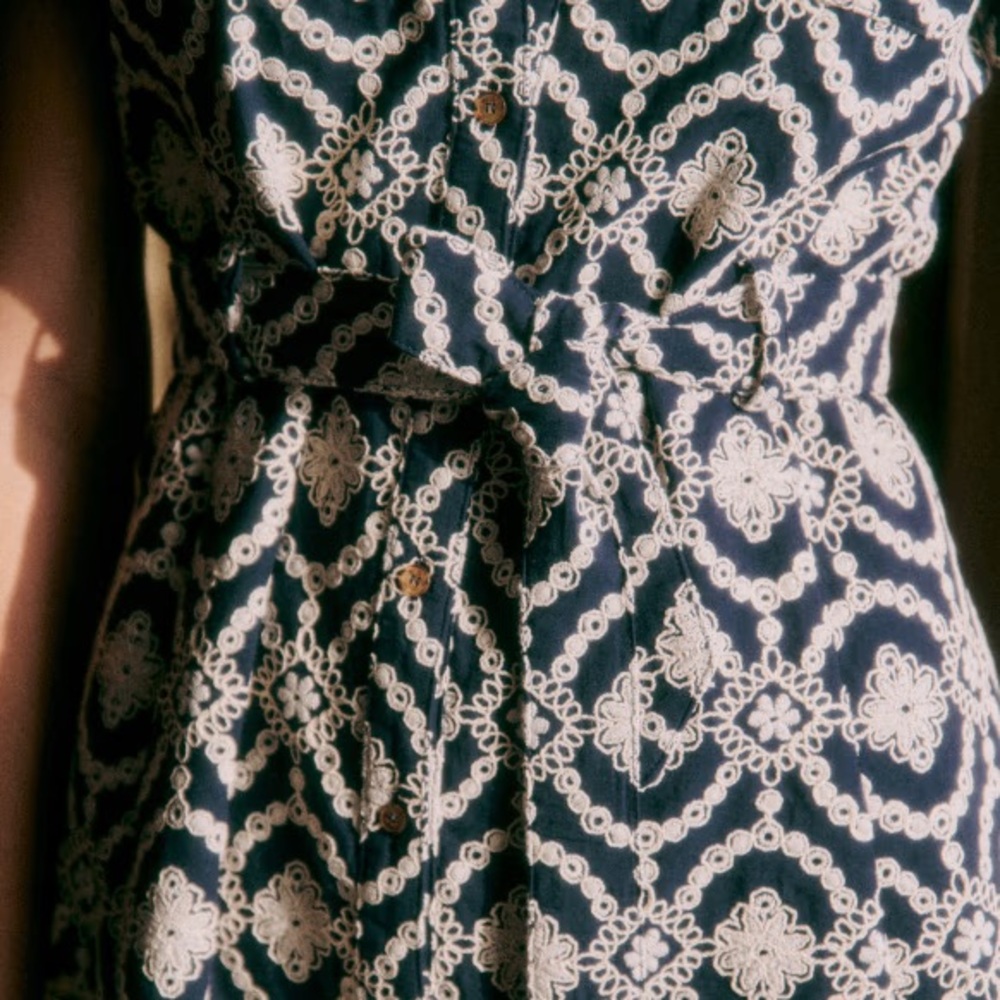 nwot sézane adele dress || marine with ecru embroidery - Picture 4 of 12